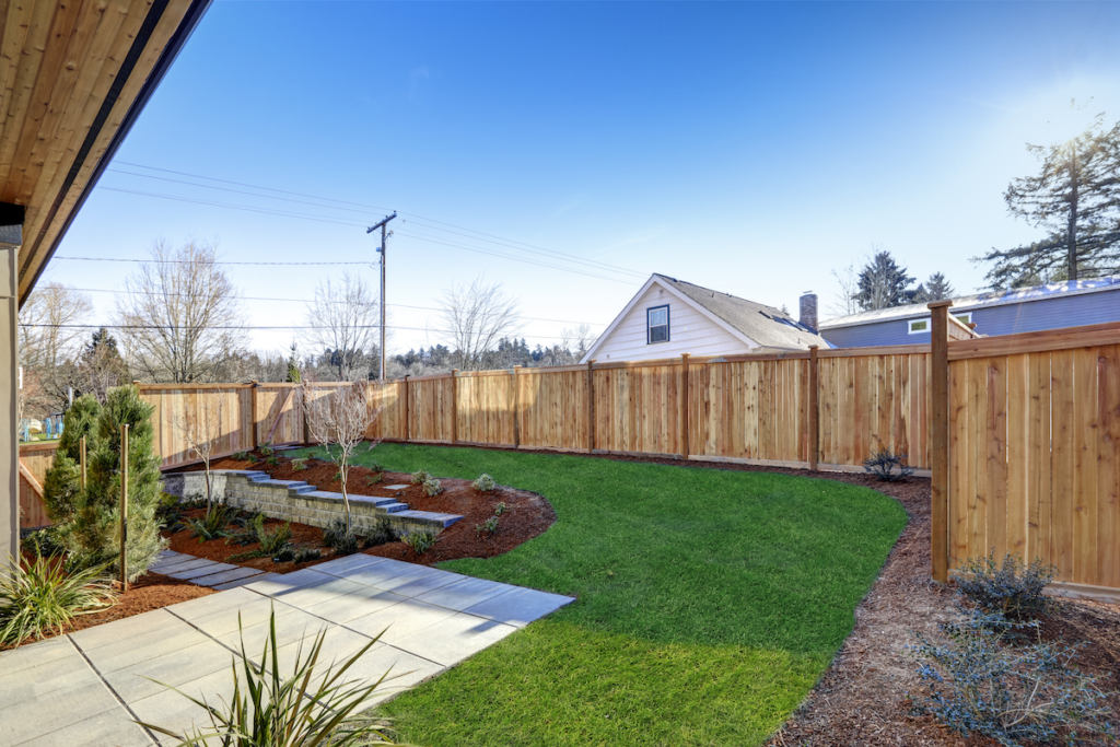 home-security-fencing-wood